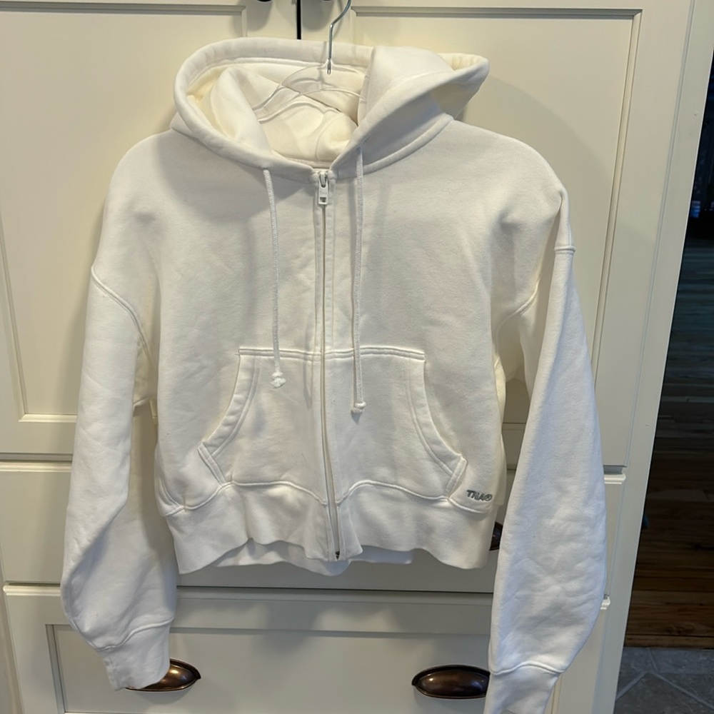 Aritzia Cropped Boyfriend Sweatshirt TNA